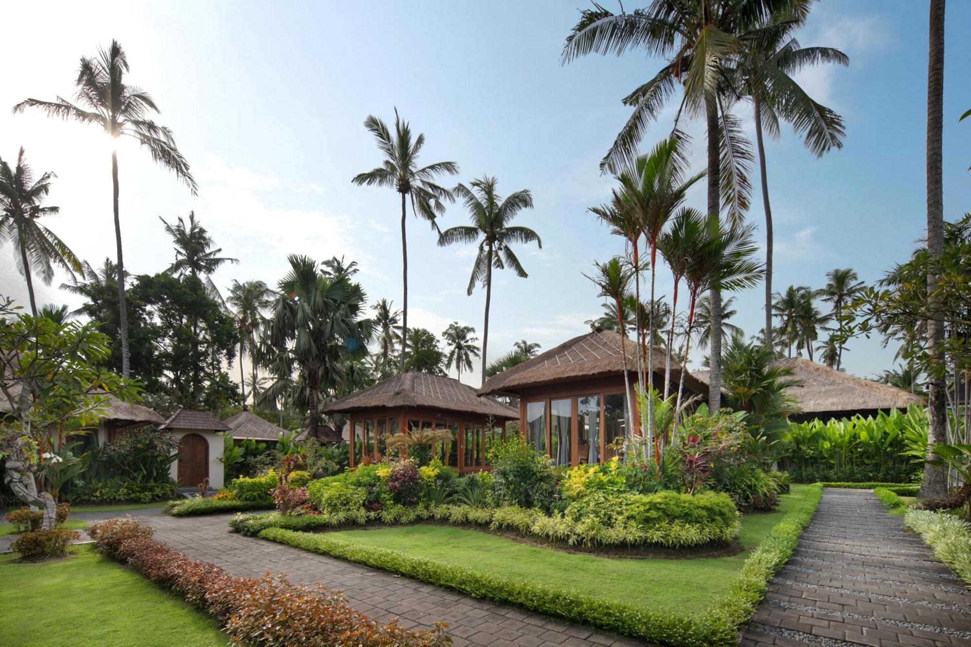 Nirwana Beach&Resort Candidasa Exterior foto